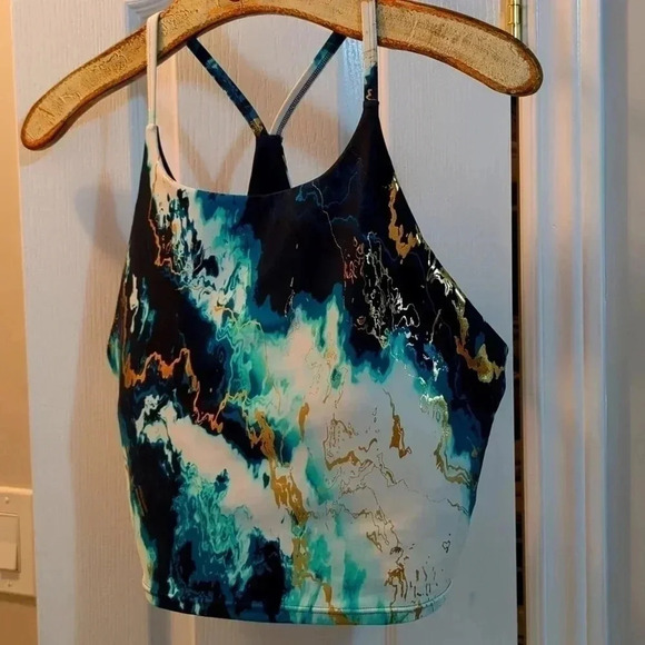 Sport/Swim Top - Picture 2 of 9